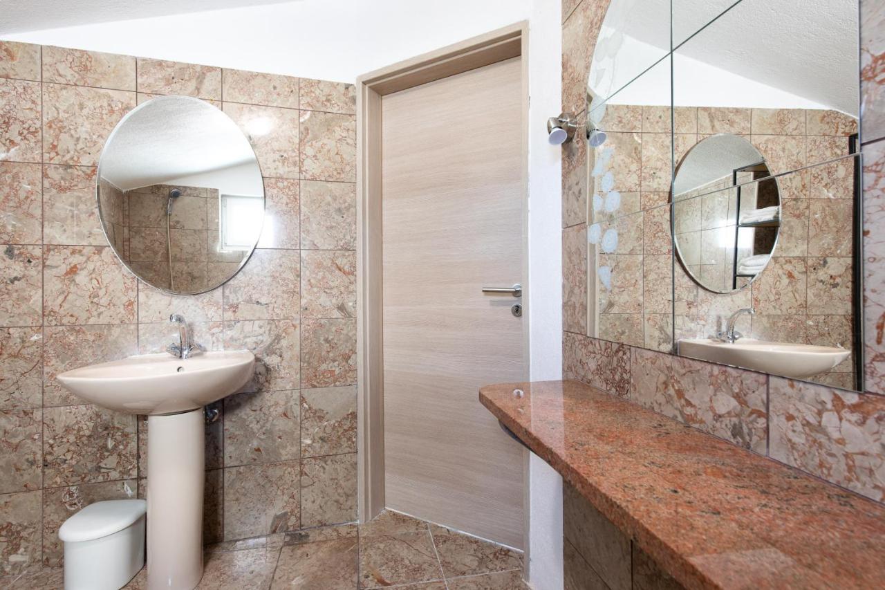 Apartments Soul Кърк Екстериор снимка