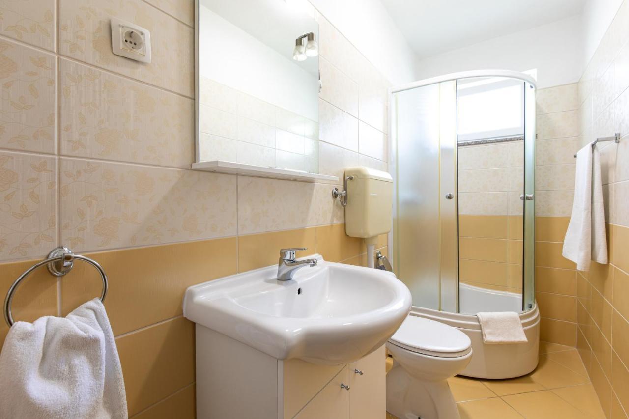 Apartments Soul Кърк Екстериор снимка