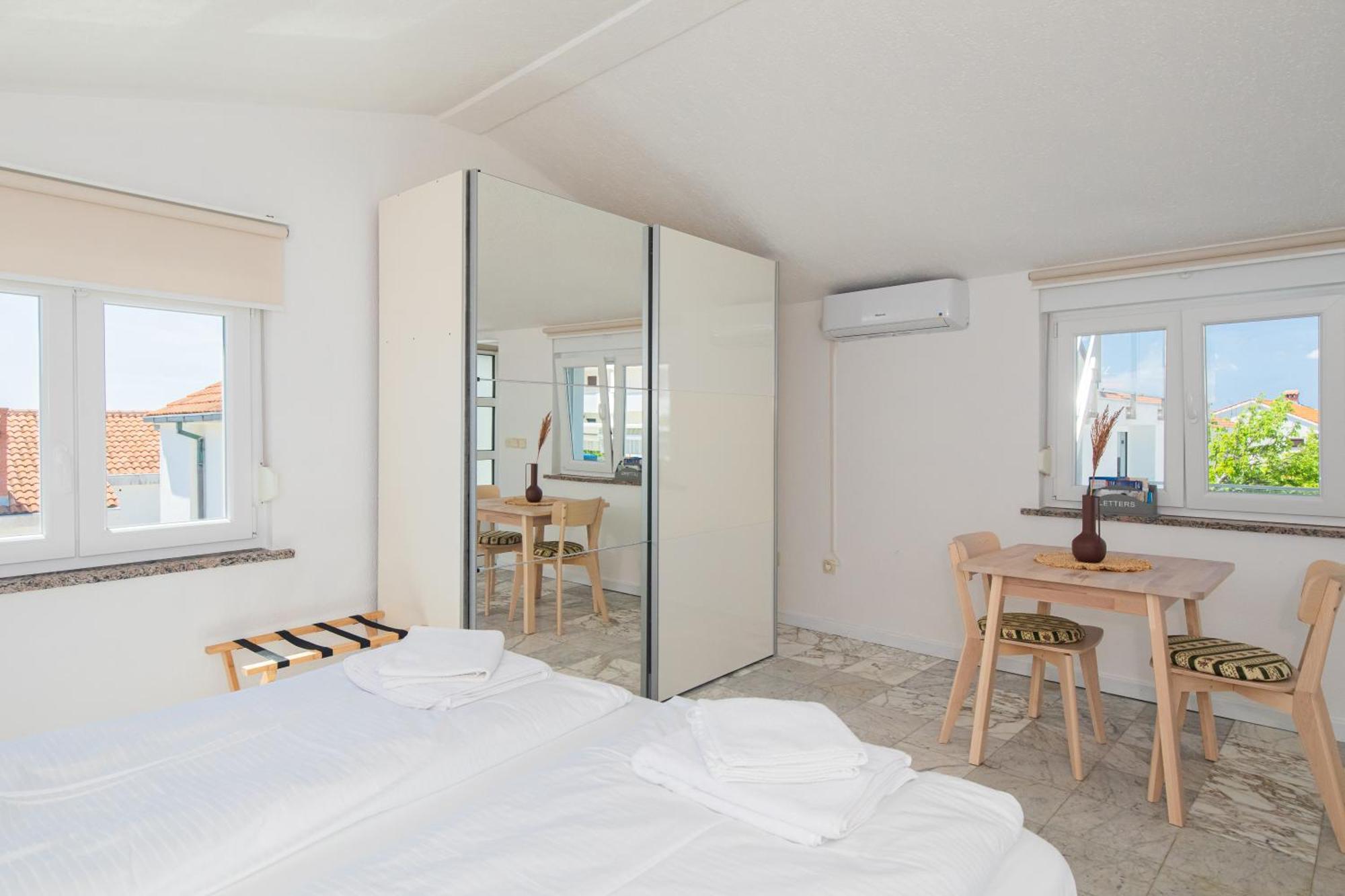 Apartments Soul Кърк Екстериор снимка